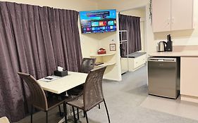 Amber Court Motel